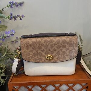 Coach Cassie Turnlock Crossbody